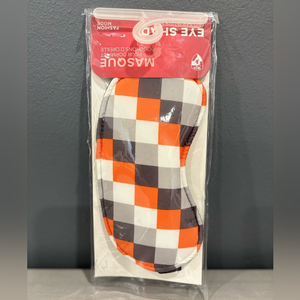 Heys - Orange Check Eye Shade & Ear Plugs Set!